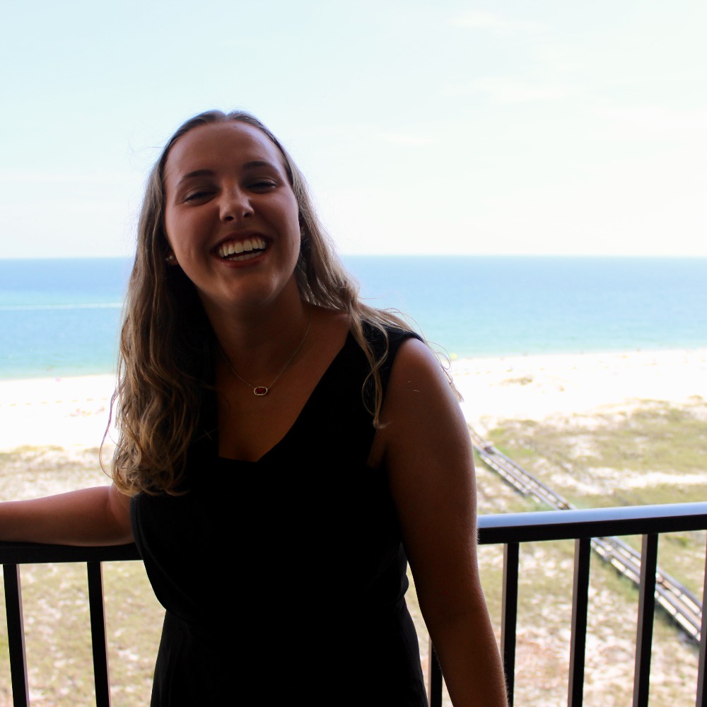 Meet your Posher, Lauren